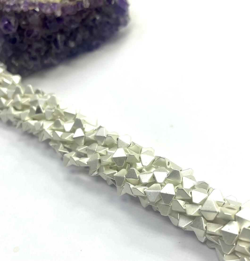 HEMATITA | ROMBO FROST | 5.9x2.7MM | PLATEADO