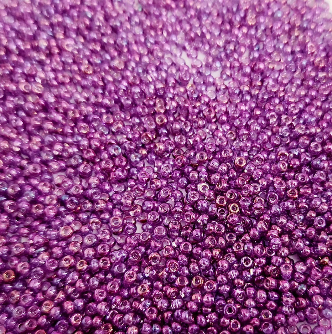 Miyuki Round Rocailles 11/0 | 312RR | Morado Matizado con Rosado Satin