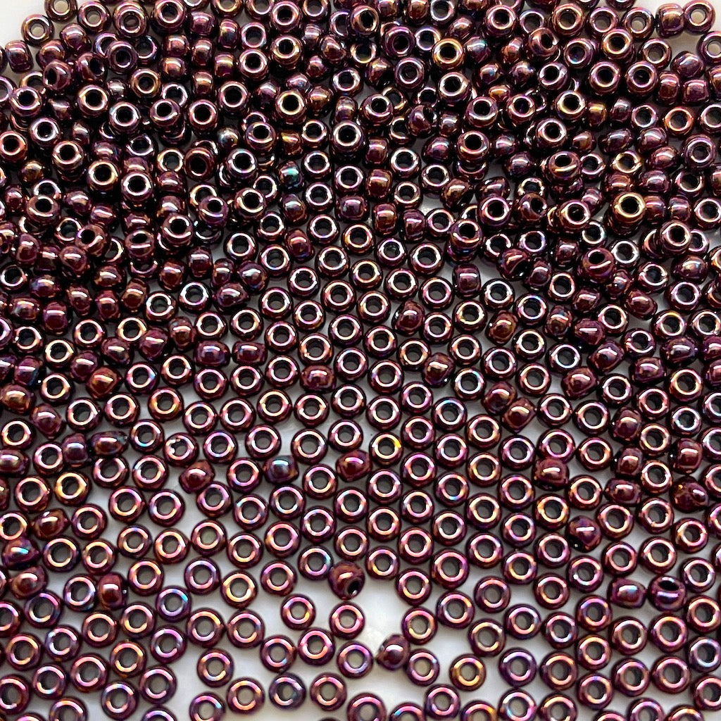 Miyuki Round Rocailles 11/0 | 460RR | Magenta Oscuro Metalizado