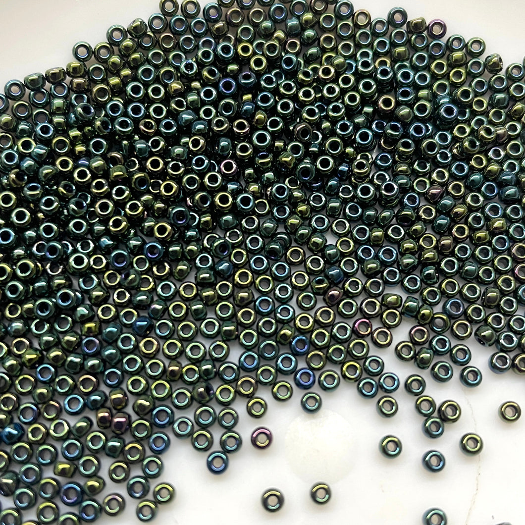 Miyuki Round Rocailles 11/0 | 453RR | Verde Matizado con Azul Metalizado