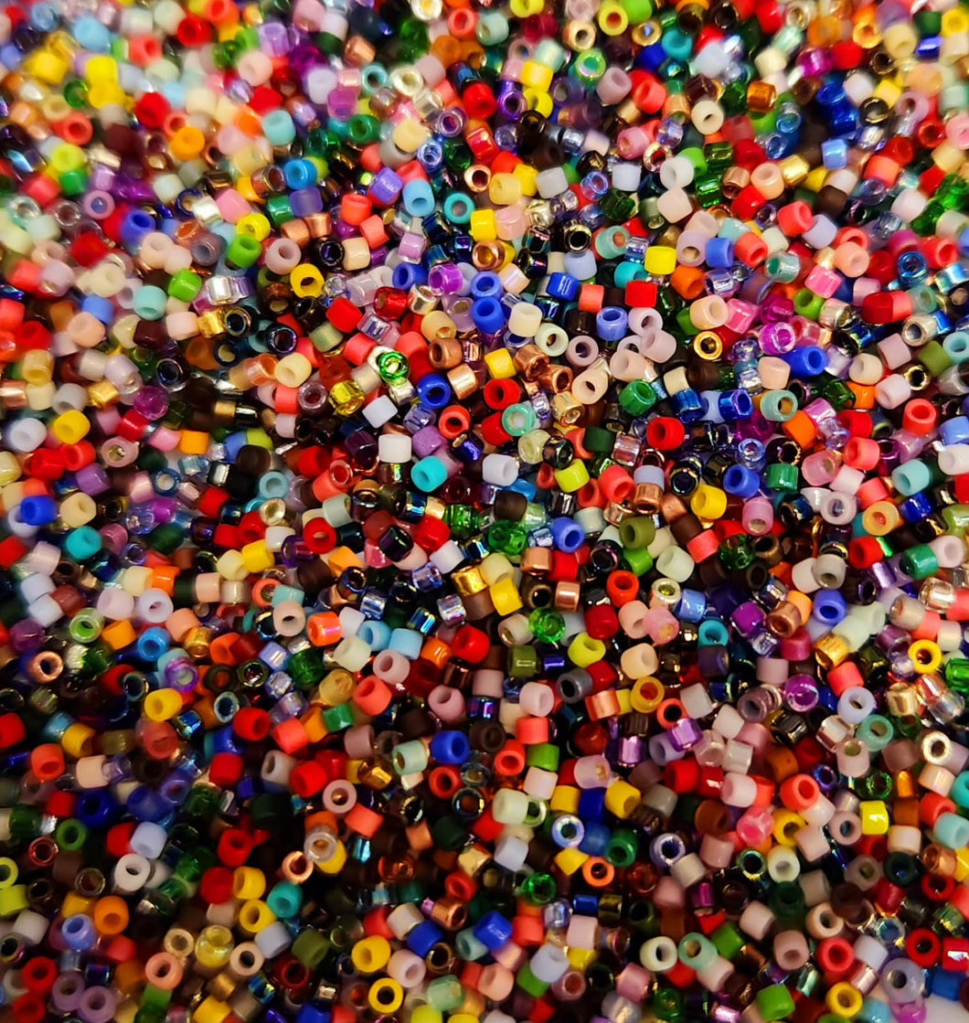 MIYUKI DELICA BEADS 11/0 | MULTICOLOR | 10GRS | c12