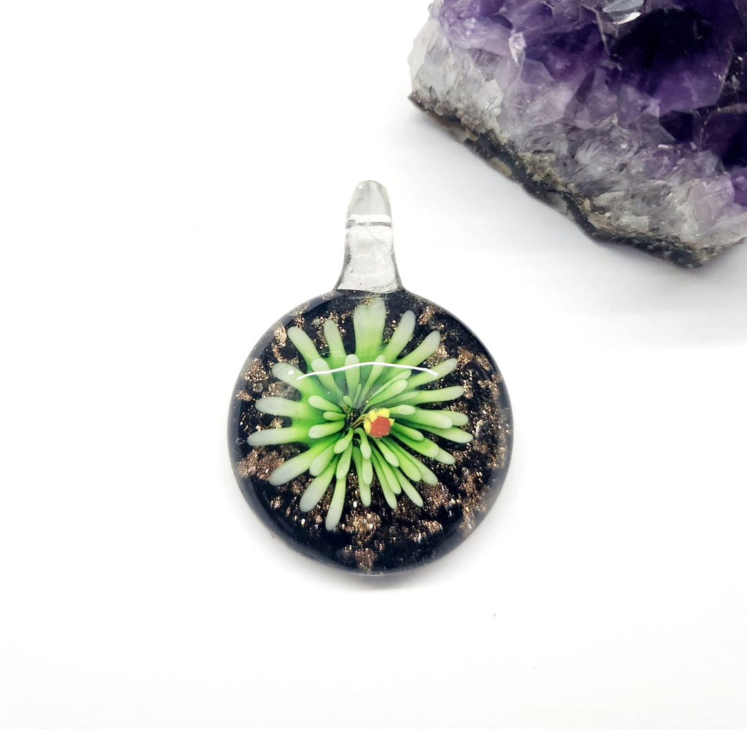 COLGANTE DE VIDRIO CON FLOR INTERNA | CIRCULAR | 35MM | VERDE