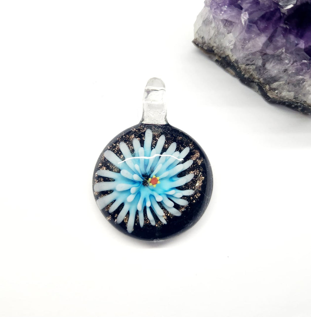 COLGANTE DE VIDRIO CON FLOR INTERNA | CIRCULAR | 35MM | CELESTE