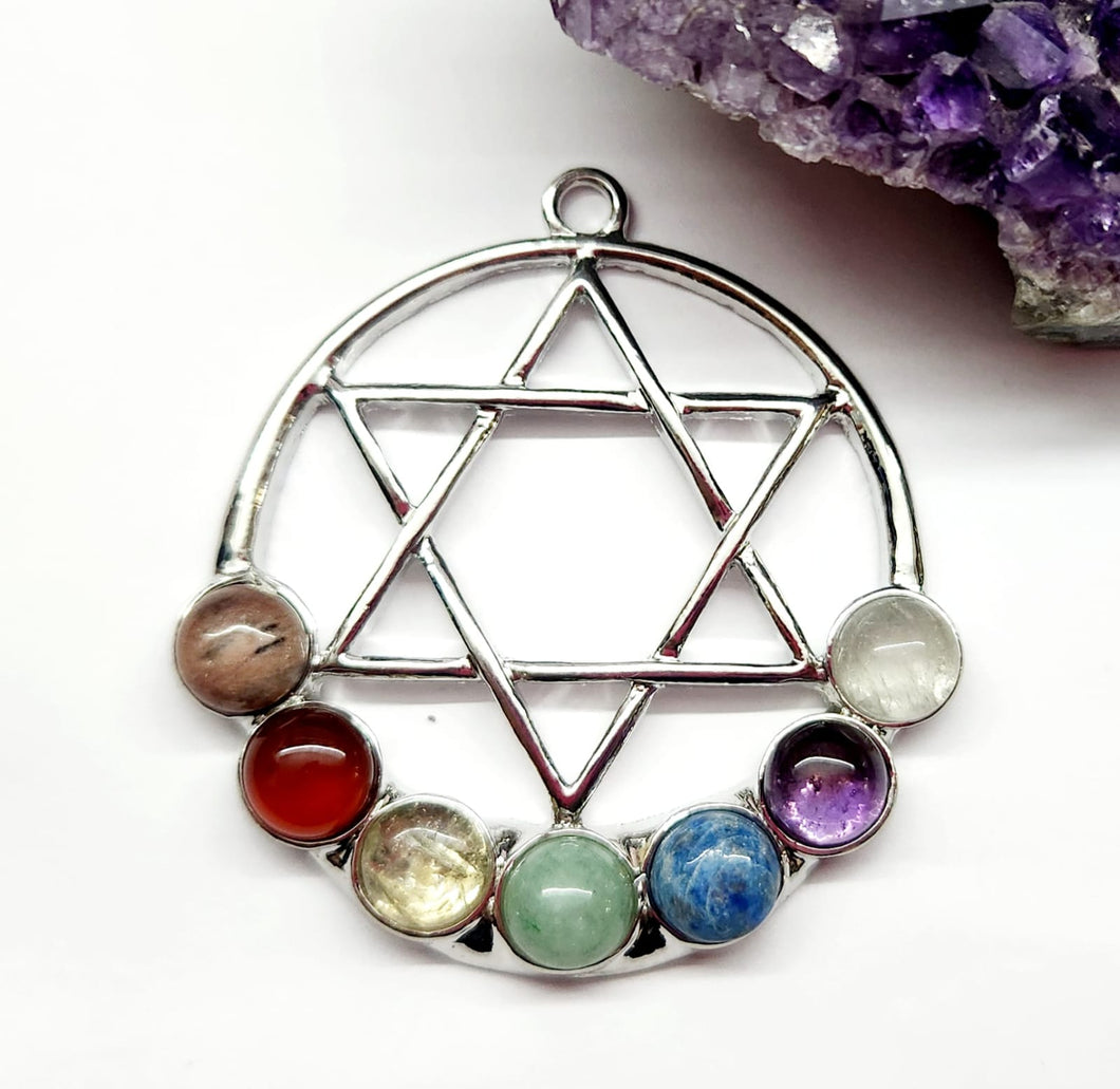 COLGANTE CIRCULO CON ESTRELLA DE DAVID 7 CHAKRAS | 55MM