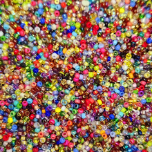 Cargar imagen en el visor de la galería, Mostacillla 11/0 | Multicolor |  20grs | C24
