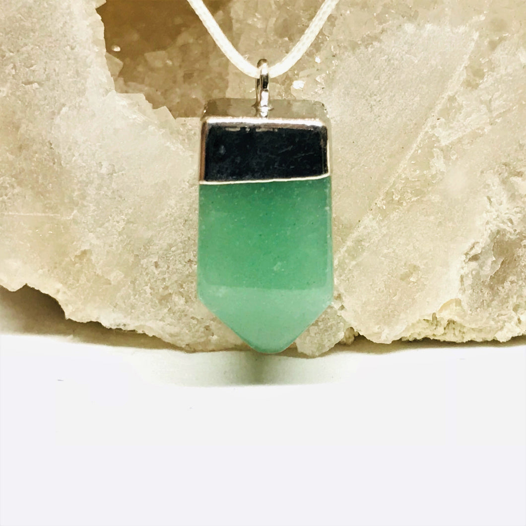 COLGANTE DE PIEDRA | PUNTA GRUESA | 20X10MM | JADE