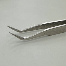 Cargar imagen en el visor de la galería, PINZA CURVA | 12CM
