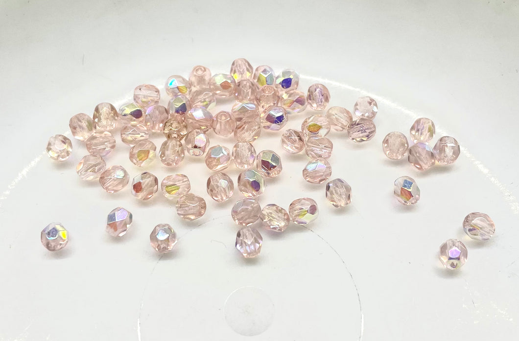 Cristal Checo | 4mm | C-02 #013 | Rosado Trasl Tornasol | 25 unidades