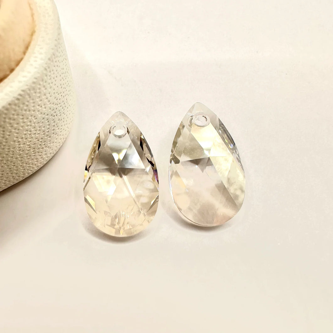 Swarovski Elements Teardrop | Gota Plana | 16x9mm | SILVER SHADE