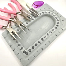 Cargar imagen en el visor de la galería, KIT DE ALICATES ROSA CON TABLA
