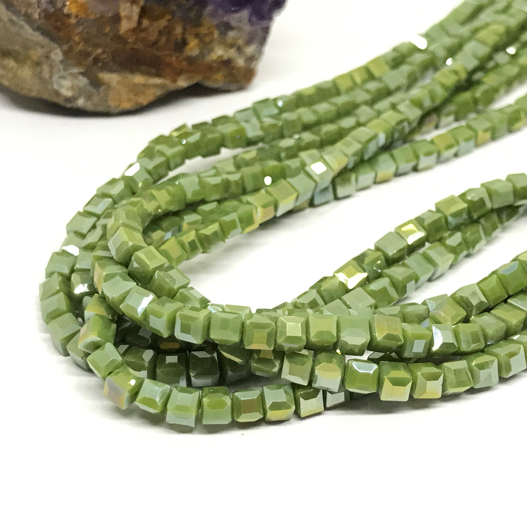 CRISTAL CUADRADO | 3X3MM | VERDE PISTACHO TORNASOL