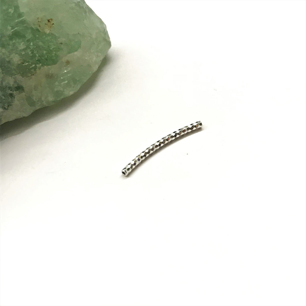 SEPARADOR TUBO CURVO CON DISEÑO PLATA 925 | 2CM (P5-43)