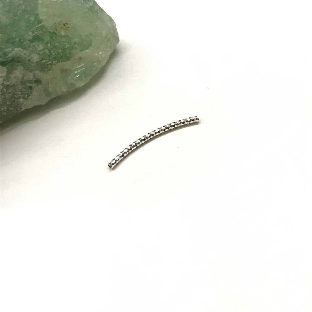 SEPARADOR TUBO CURVO CON DISEÑO PLATA 925 | 3CM (P4-40)