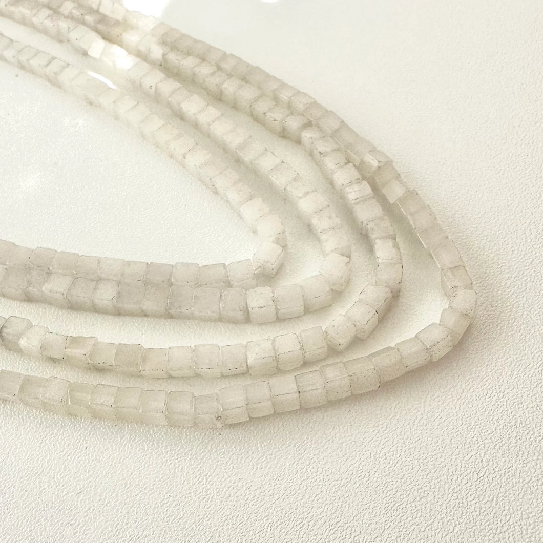 PIEDRA CUADRADA | CUARZO BLANCO | 4MM