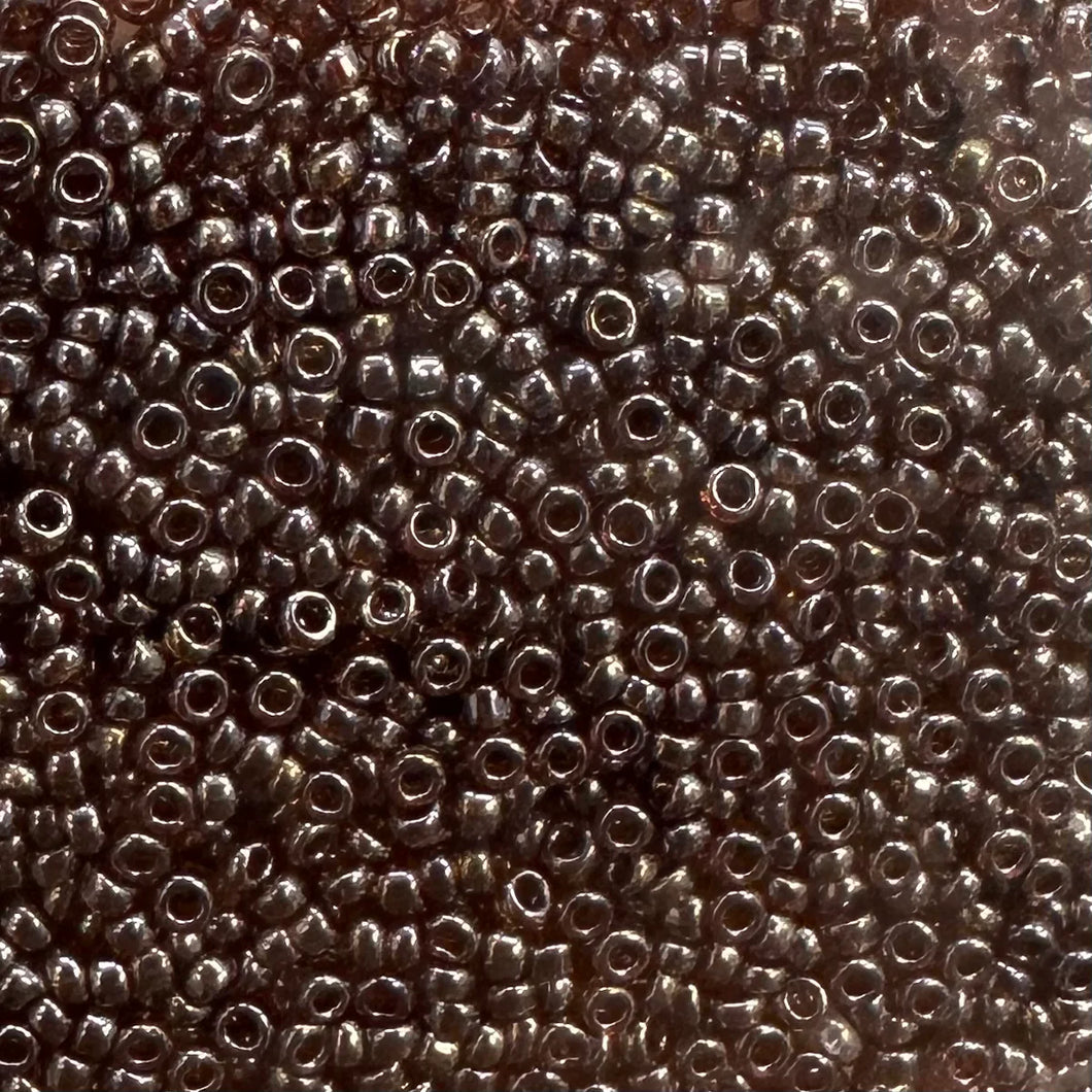 MIYUKI ROUND ROCAILLES 15/0 | 327RR | 10GRS | CAFE TRASLUCIDO SATIN