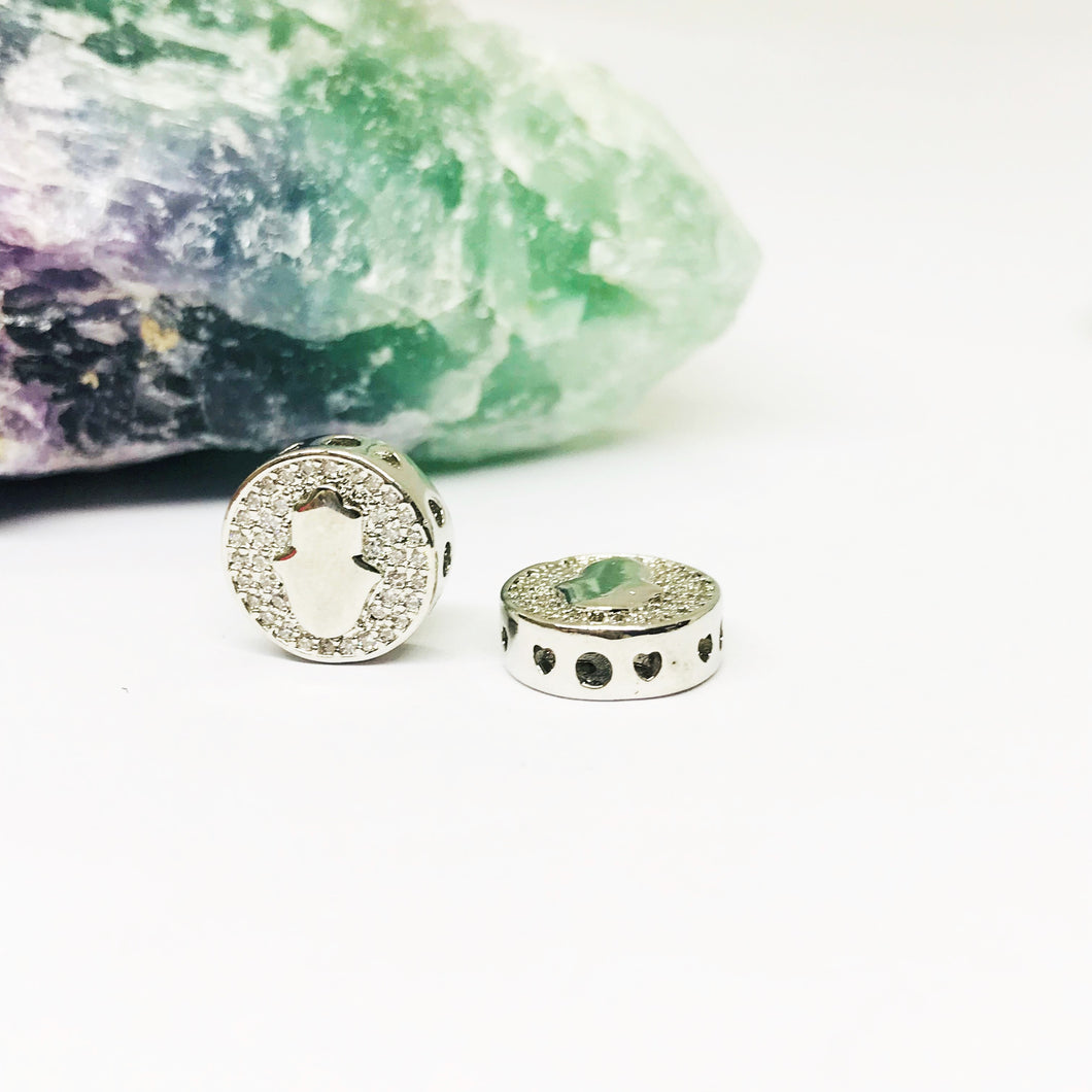 RODINADO | SEPARADOR CIRCULO CON MANO | 10MM | 1UND | PLATEADO (R3-25)