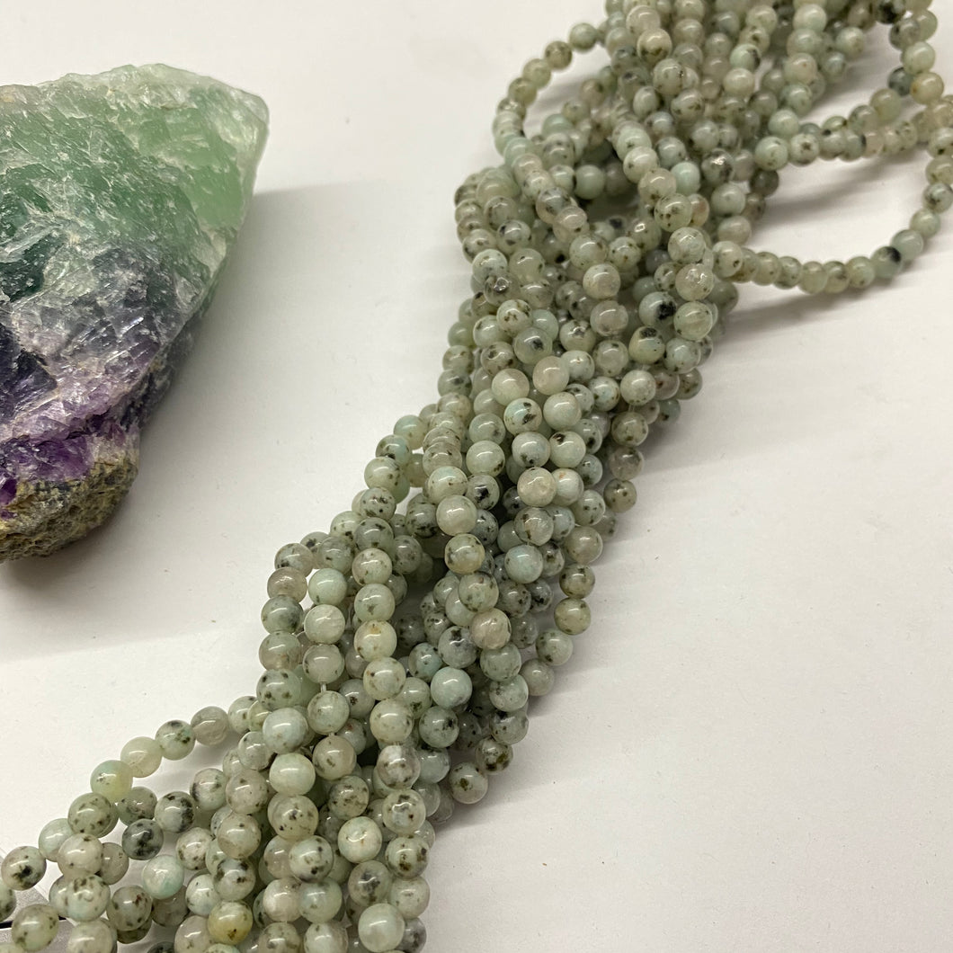 PIEDRA EN OFERTA | AGATA VERDE MENTA CLARO JASPEADO | 4MM
