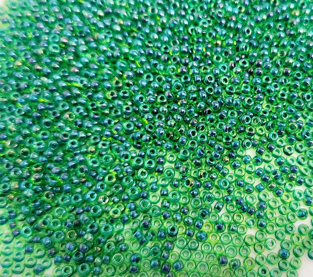 Miyuki Round Rocailles 11/0 | 332RR | Bicolor Verde Pasto con Interno Azul | c8