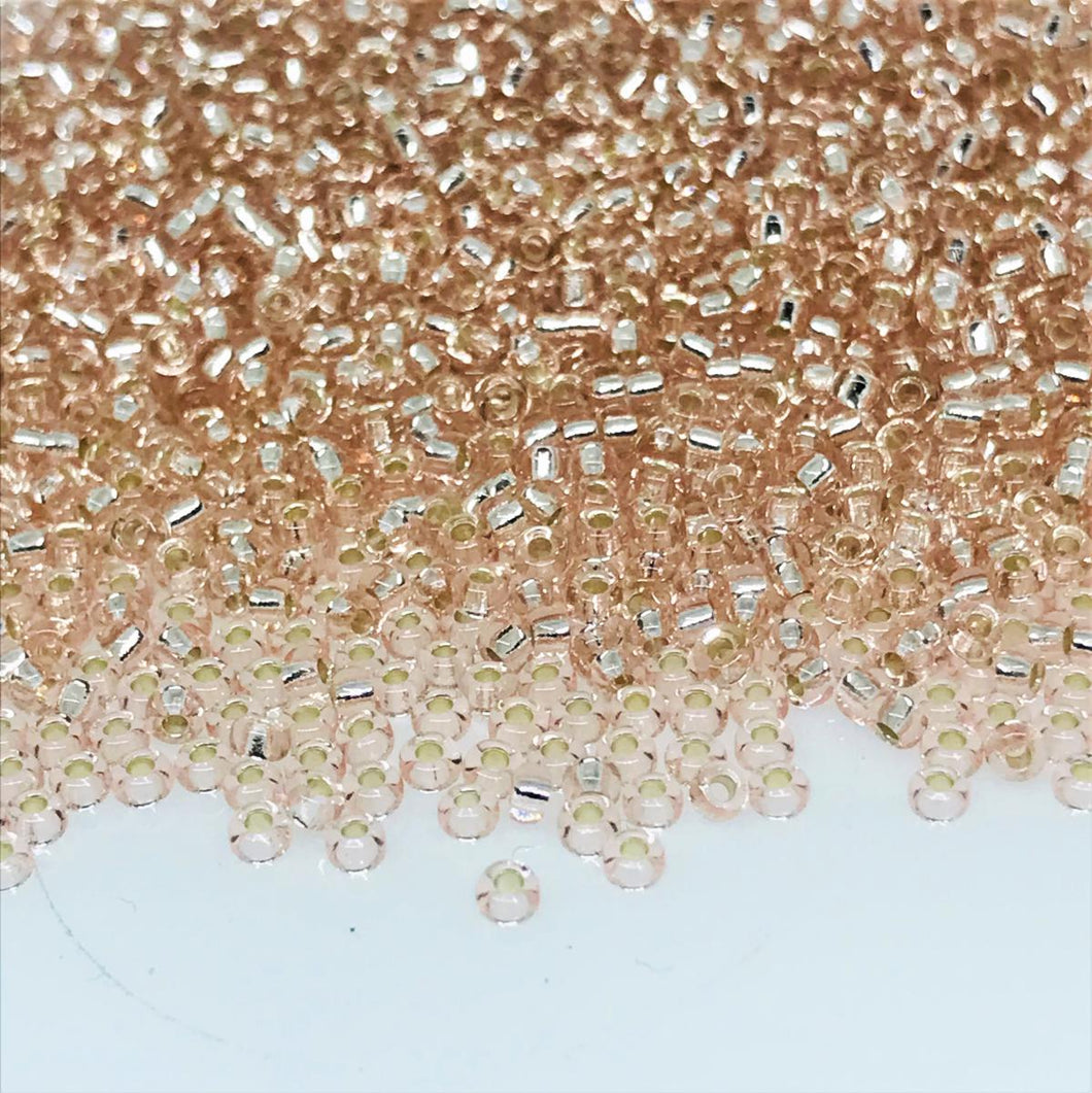 Miyuki Round Rocailles 11/0 | 23RR | Silverline Rosado Palido | c3
