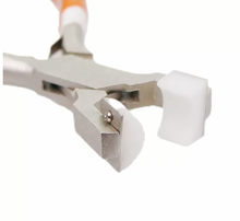 Cargar imagen en el visor de la galería, Alicate Punta Doble Nylon de Acero Inoxidable Curvo | 15.5cm
