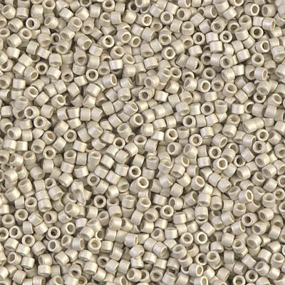 Miyuki Delica Beads 11/0 | 335DB | Matte Plateado | c8