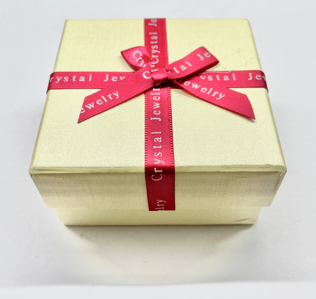 CAJA DE REGALO CON LAZO | 8.5X8.5X4.5CM | MANTEQUILLA