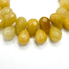 Cargar imagen en el visor de la galería, GOTA FACETADA | 12X8MM | JADE AMARILLO (7-19A)
