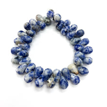 Cargar imagen en el visor de la galería, GOTA FACETADA | 8X13MM | SODALITA
