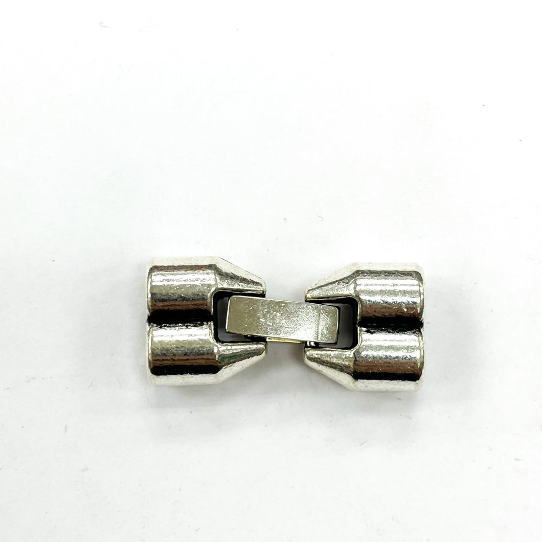 BROCHE PARA CUERO REDONDO DOBLE | NIQUELADO