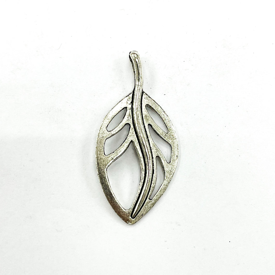 BROCHE T | HOJA | 4 PARES | NIQUELADO