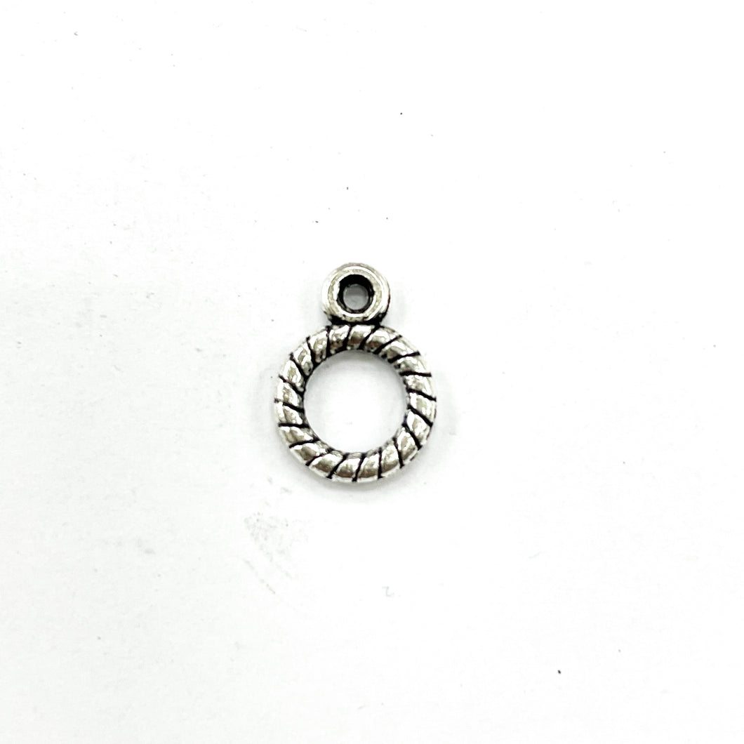 BROCHE T MINI | CIRCULO TEXTURIZADO | 8 PARES | NIQUELADO