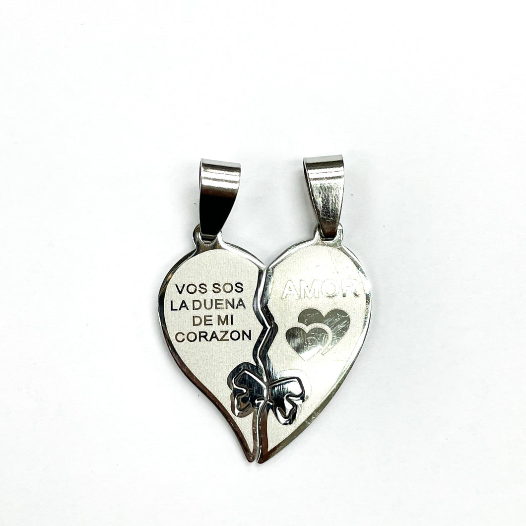 COLGANTE ACERO | CORAZON PARTIDO AMOR | 28MM | PLATEADO | (C6-52CA)