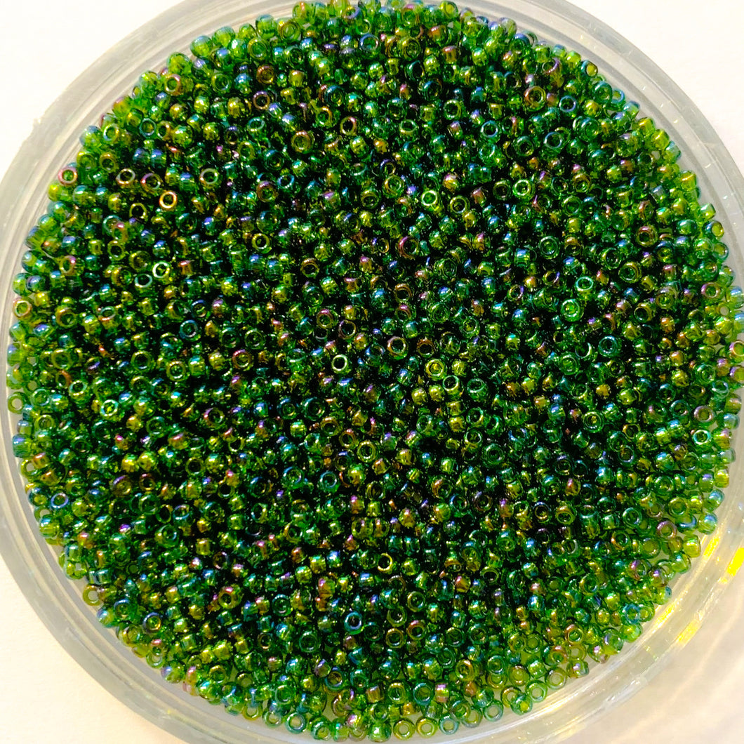 Miyuki Round Rocailles 11/0 | 288RR | Rainbow Verde (C12)